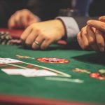 WHICH HAS BETTER ODDS: BACCARAT OR BLACKJACK?