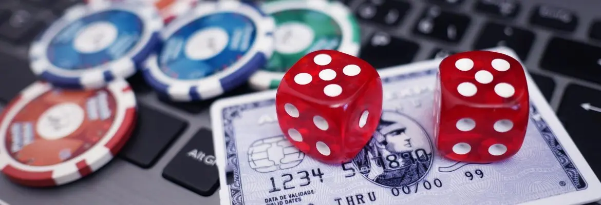 Benefits of Gambling Online